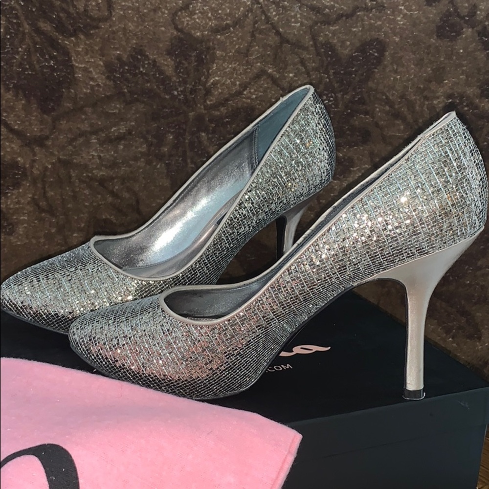 Nina shoes size 8.5